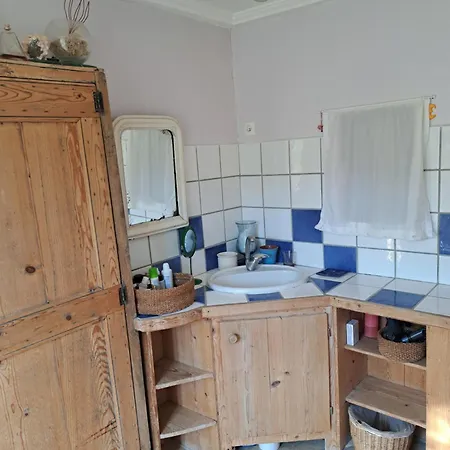 Grande Maison Familiale, Source Piscine Et Riviere !