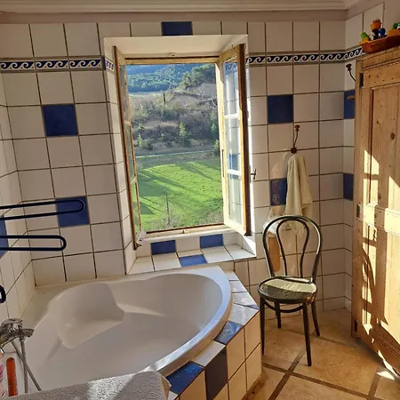 Grande Maison Familiale, Source Piscine Et Riviere ! Eygluy-Escoulin