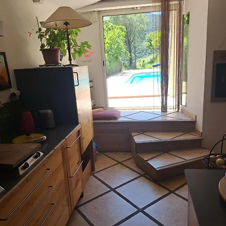 Сasa de vacaciones Grande Maison Familiale, Source Piscine Et Riviere ! Eygluy-Escoulin
